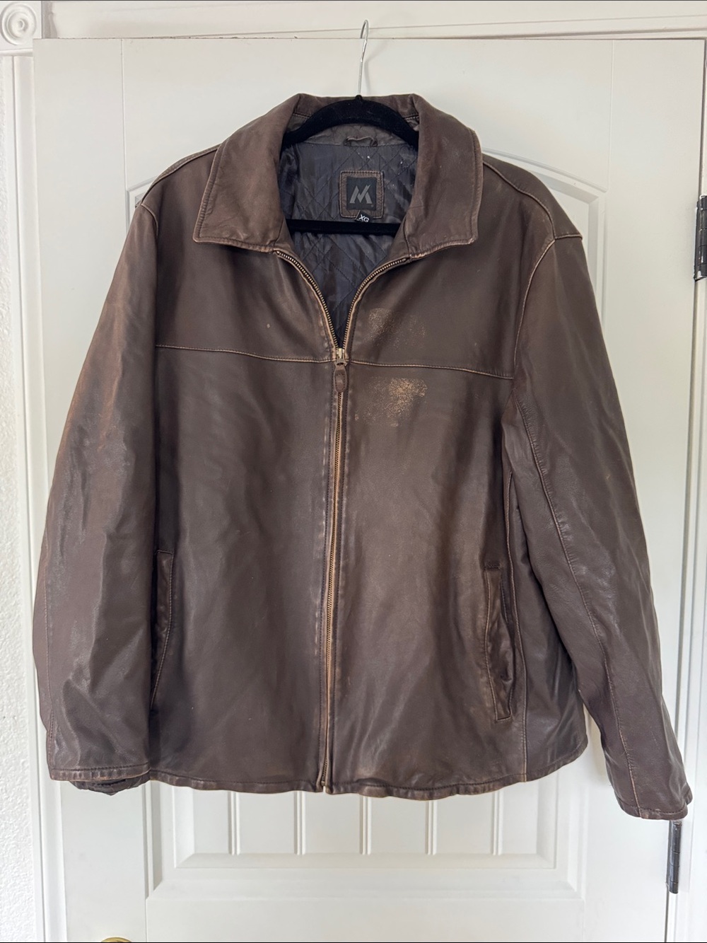Men's Vintage Brown Leather Bomber Jacket with Zip Front
